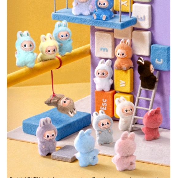 POP MART Accessories - Labubu Pin For Love Series